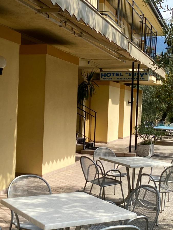 Hotel Susy Limone sul Garda Zewnętrze zdjęcie