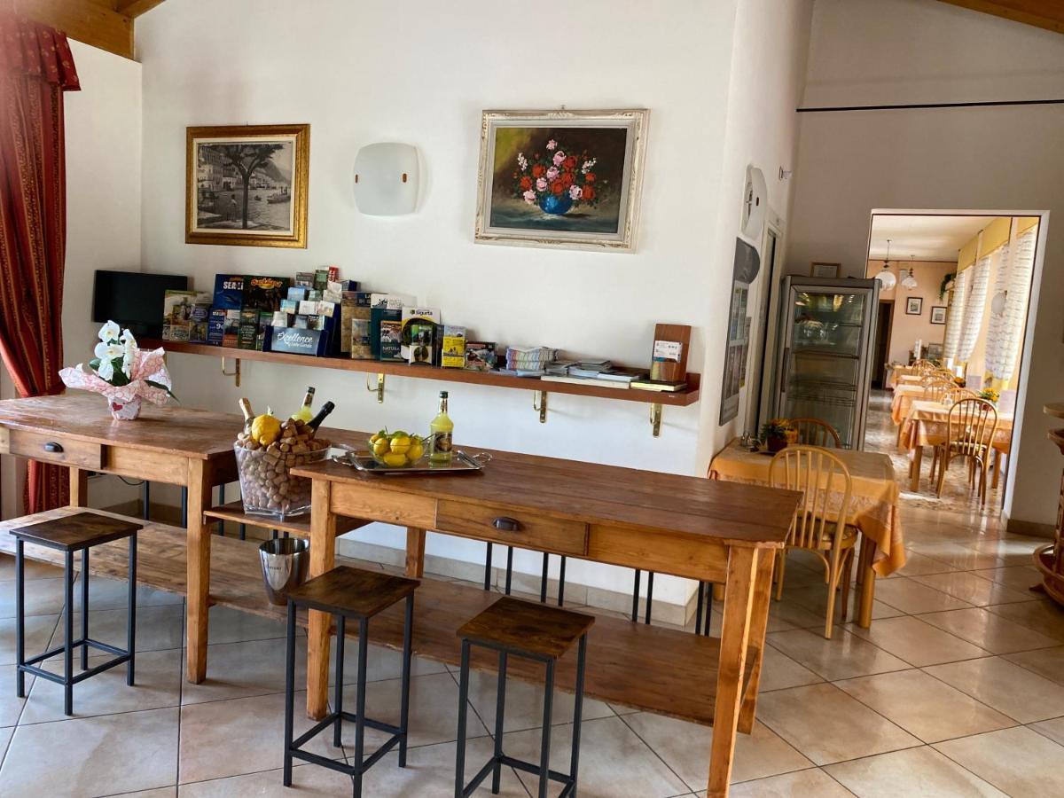 Hotel Susy Limone sul Garda Zewnętrze zdjęcie