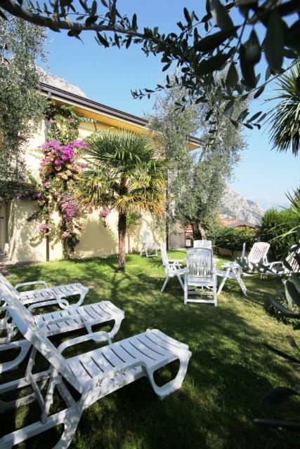 Hotel Susy Limone sul Garda Zewnętrze zdjęcie